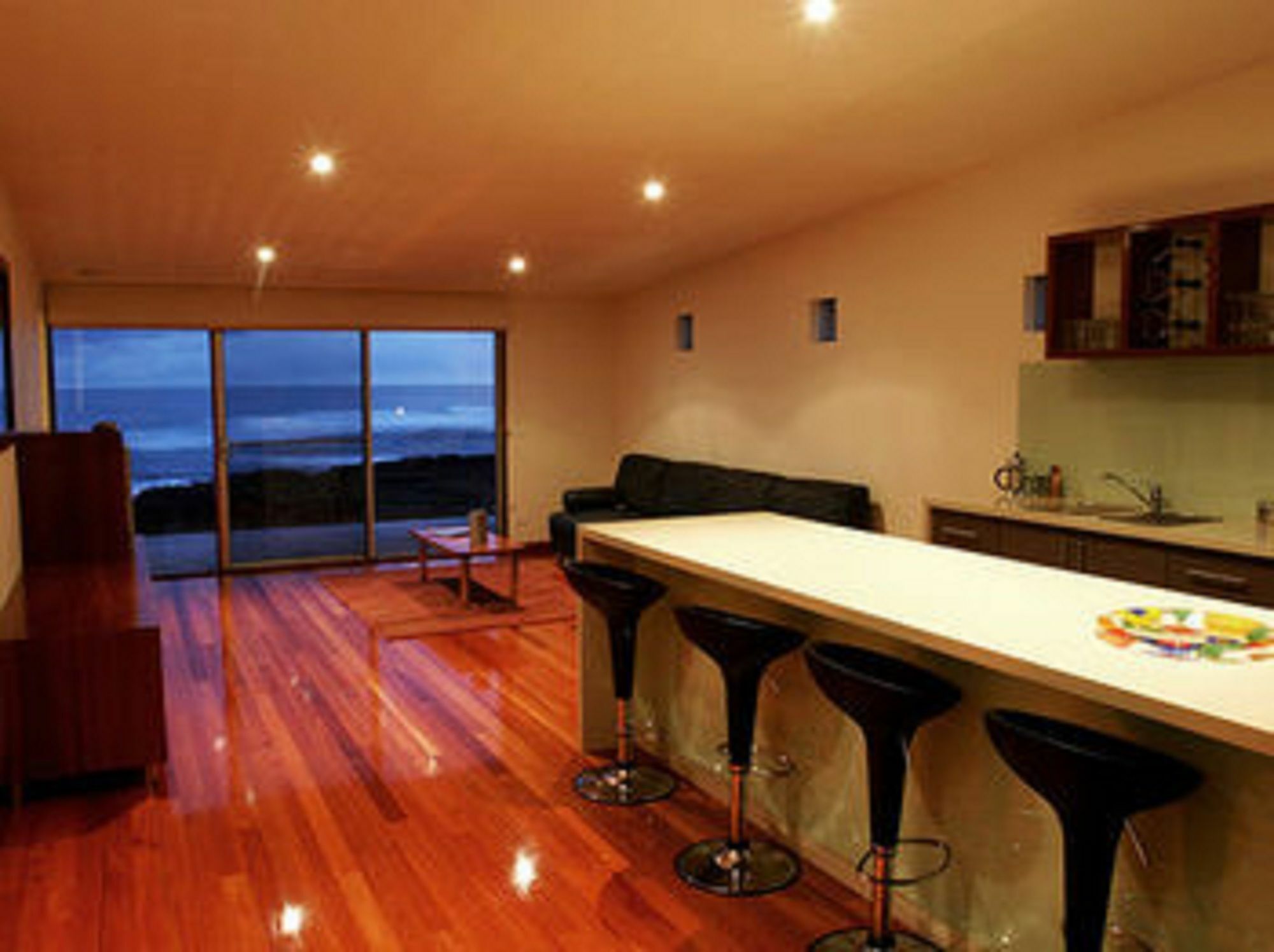 Hearns Beachside Villa 2 Port Fairy Eksteriør bilde