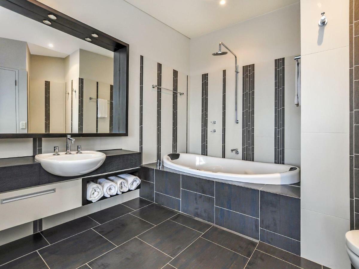 Hearns Beachside Villa 2 Port Fairy Eksteriør bilde